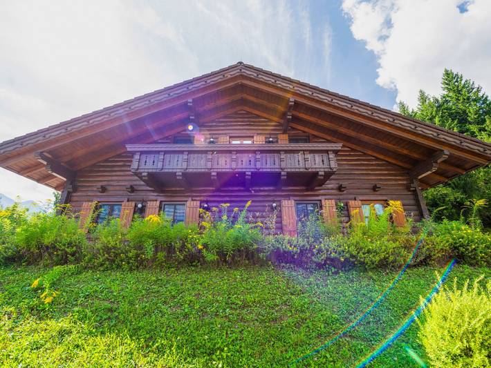 Glocknerhaus in Kreuzeckgruppe, Berg im Drautal