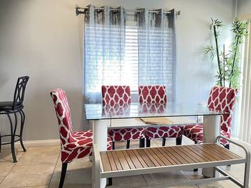 Vacation Home for 16 Guests in Las Vegas, Red Rock Canyon, Picture 2