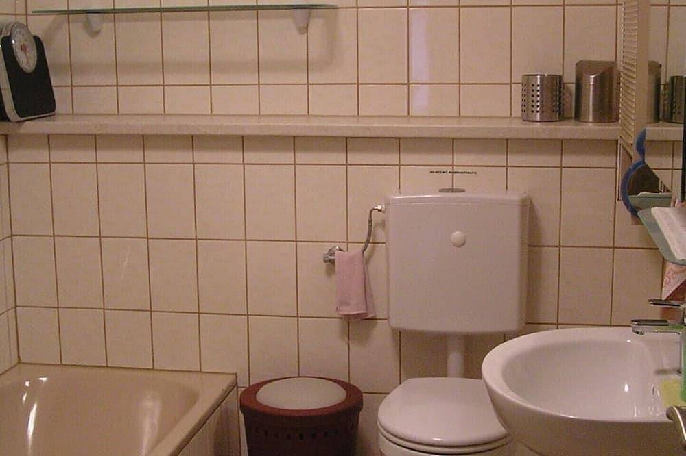 Ganze Wohnung, 2-room apartment/terrace in Bad Bocklet in Bad Bocklet, Rhön-Bayern