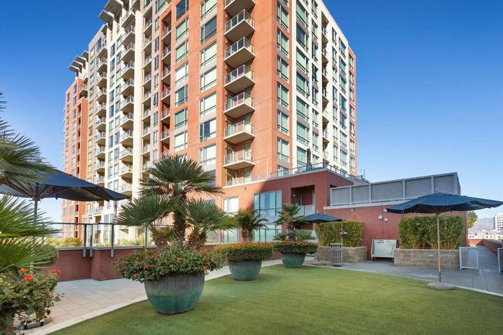 Apartamento de vacaciones para 3 personas, con jacuzzi y jardín - 1