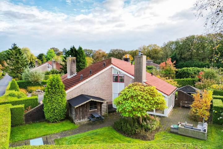 Ferienhaus für 4 Personen, mit Garten und Sauna sowie Whirlpool - 1