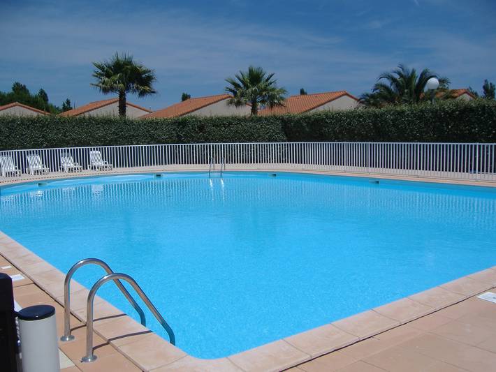 Maison de vacances pour 6 personnes, avec piscine et terrasse - 1