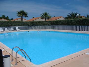 Location de vacances pour 6 personnes, avec piscine et terrasse dans Torreilles-Plage