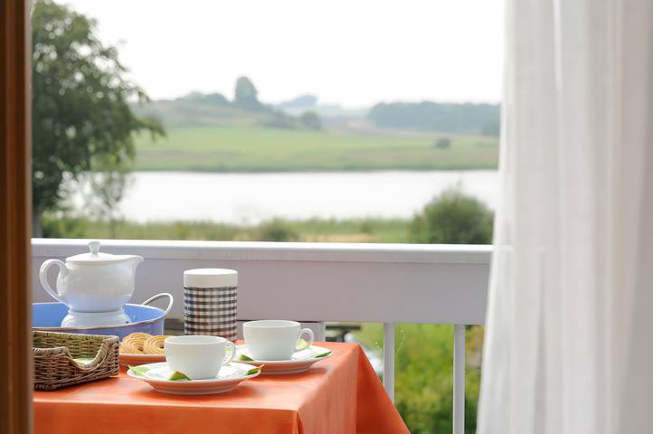 Ferienwohnung für 3 Personen, mit Balkon und Garten sowie Seeblick in Sellin
