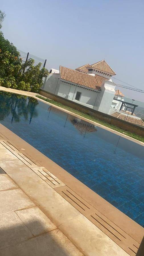 Villa voor 2 personen, with uitzicht and terras as well as zwembad in Tanger