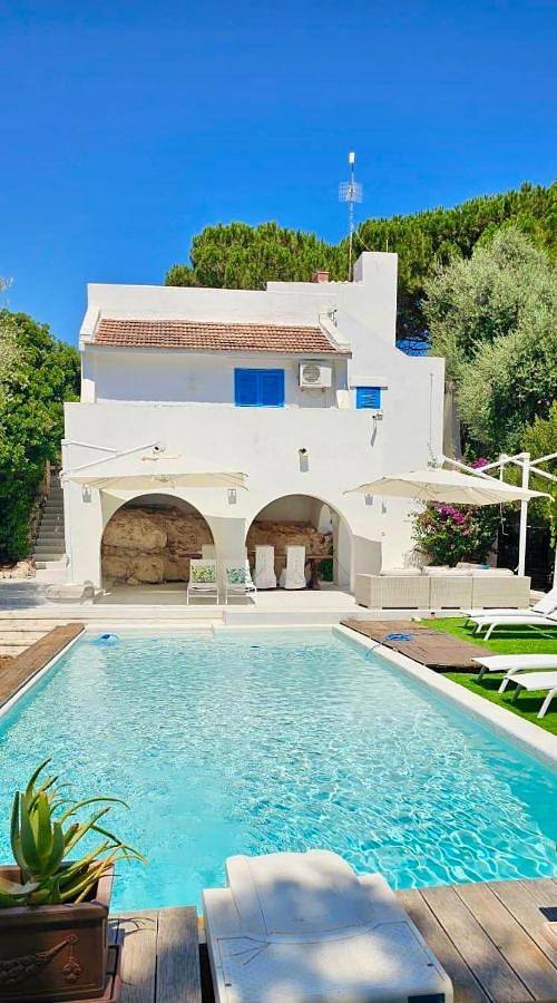 Maison de vacances pour 8 personnes, avec Balcon et Terrasse ainsi que Jardin et Piscine à Rosa Marina