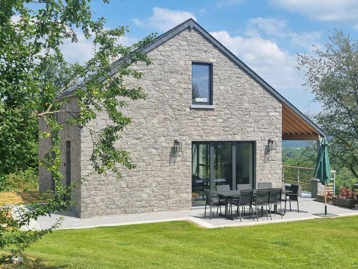 Ferienhaus für 6 Personen, mit Terrasse und Whirlpool sowie Garten und Sauna - 1