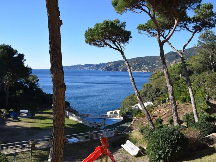 Gîte pour 5 personnes, avec vue sur l’océan et piscine ainsi que terrasse et jardin à Sant Feliu de Guíxols - 3