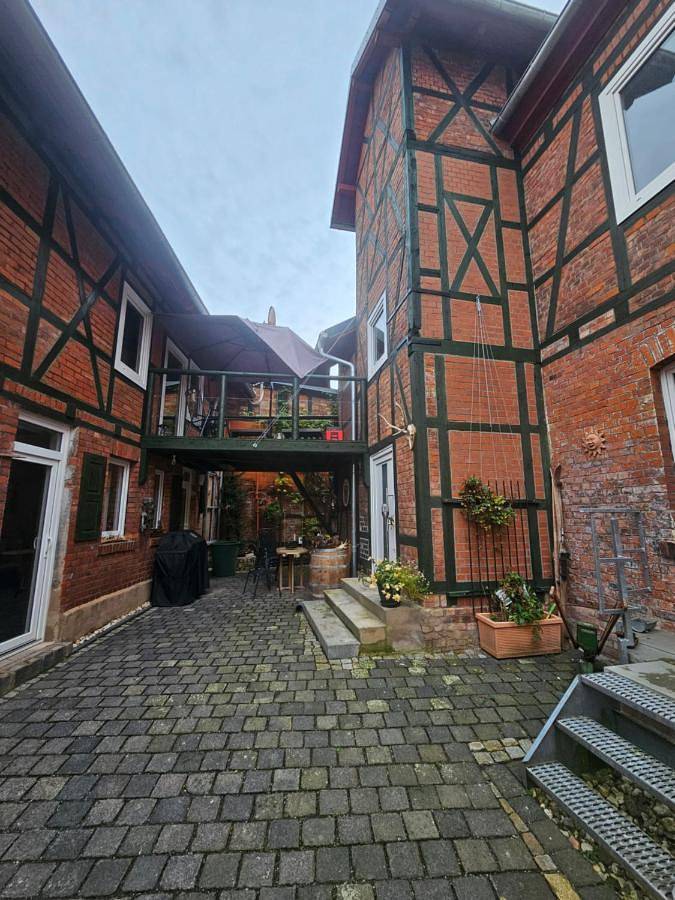 Ferienwohnung für 2 Personen, mit Balkon und Terrasse sowie Garten in Heringen/Helme