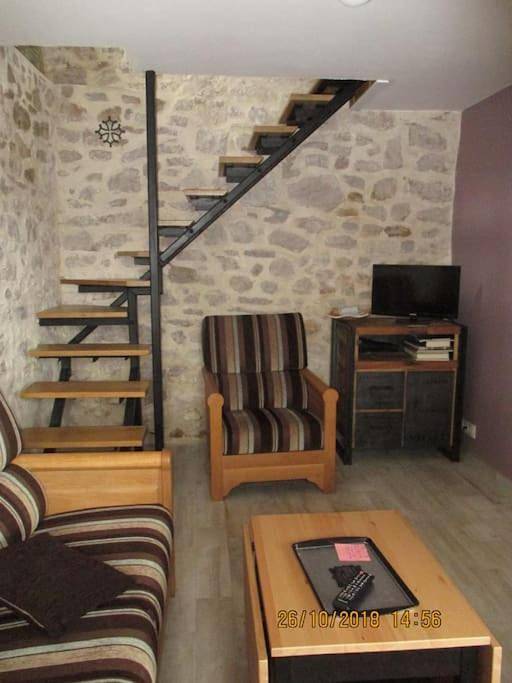 Location de vacances pour 6 personnes, avec vue et jardin à Saint-Affrique - 3