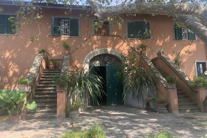 Villa pour 10 personnes, avec jardin et balcon - 1