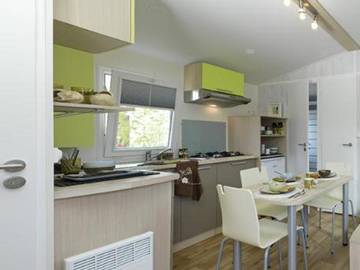 Bungalow pour 4 Personnes dans La Colle-sur-Loup, Région de Cannes, Photo 2