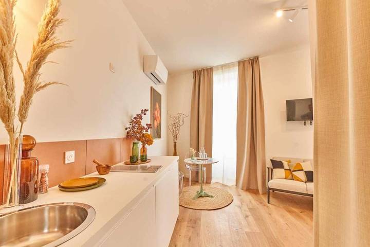 Apartahotel para 2 personas en Burdeos