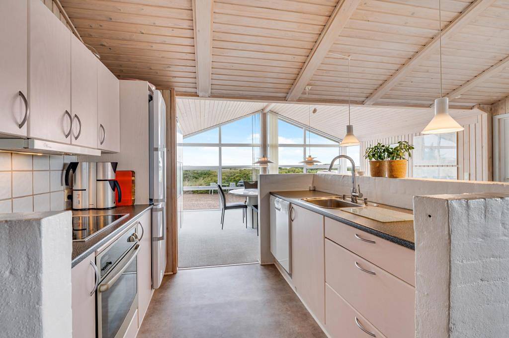 Dejligt sommerhus med sauna og udsigt in Nørre Lyngvig, Hvide Sande