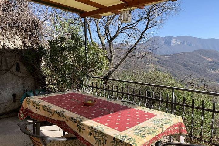 Ferienhaus für 2 Personen, mit Garten in Caprino Veronese