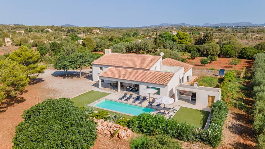 Villa pour 8 personnes, avec Terrasse et Jardin à Cala Romantica