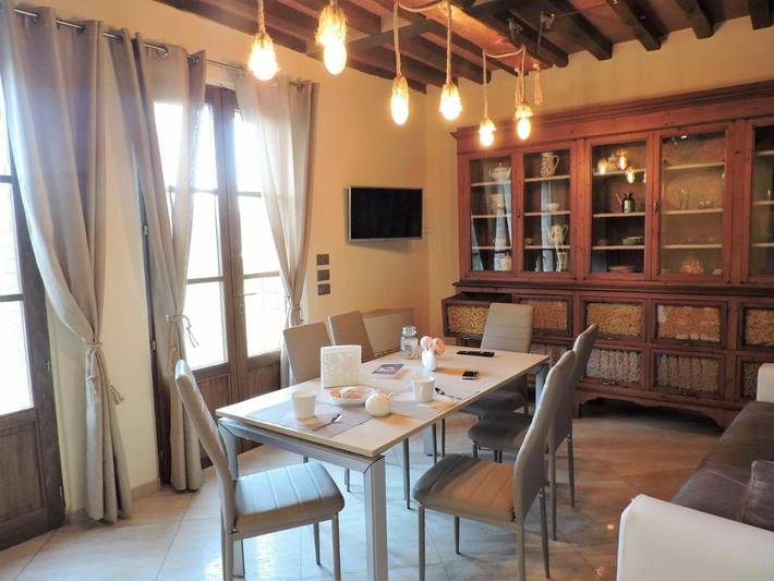 Bauernhof für 2 Personen, mit Garten und Ausblick in Monteroni d'Arbia