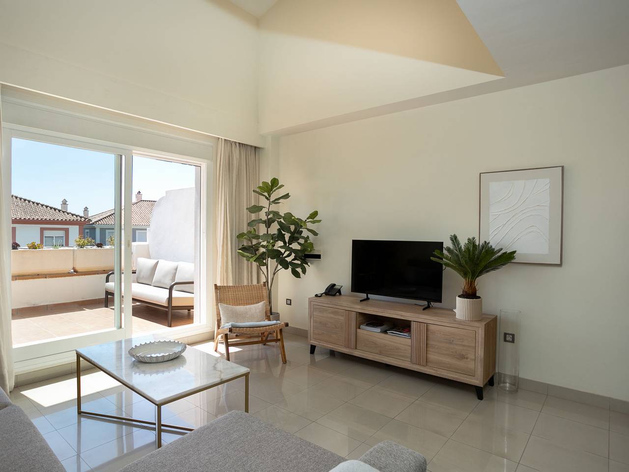 Entire apartment, Cortijo del Mar in Vista Azur, Estepona