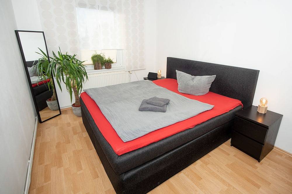 Ganze Wohnung, 2 Ferienwohnungen in Seenähe in Bitterfeld, Bitterfeld-Wolfen