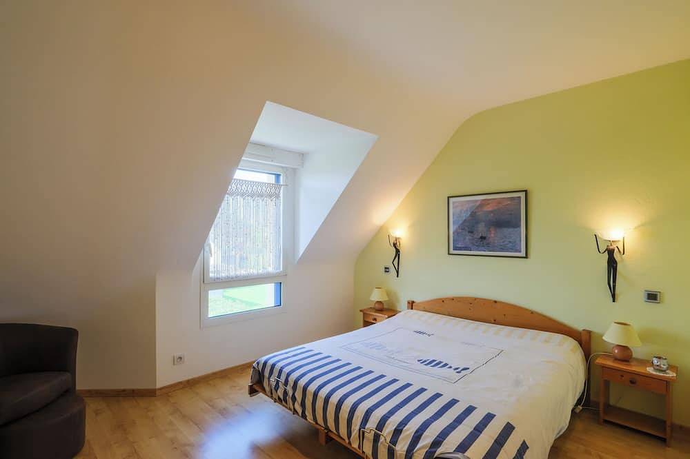 Appartement entier, Bord de mer : 67 m2, jardin clos,  .Label 3 clés (Clévacances),  animaux admis, in Piriac-sur-Mer, Côte d'Amour