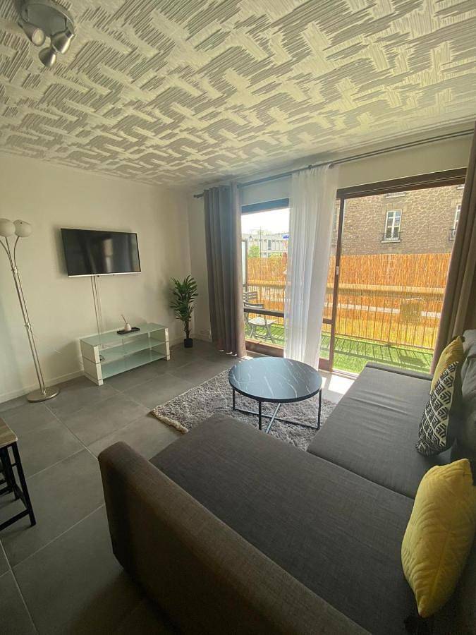 Gîte pour 4 personnes, avec terrasse à Chelles - 2