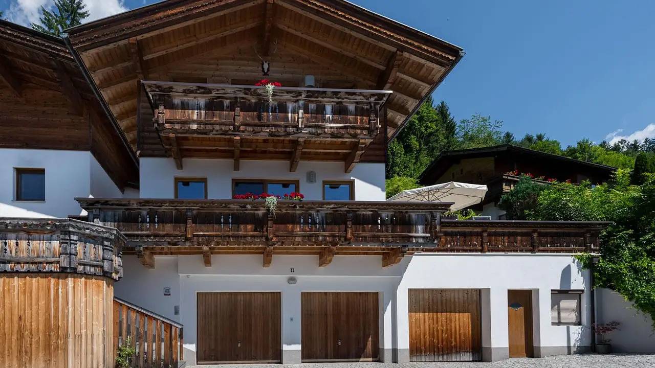 Ganze Ferienwohnung, Ferienwohnung für 6 Personen (100 m²) in Vomp in Vomp, Bezirk Schwaz