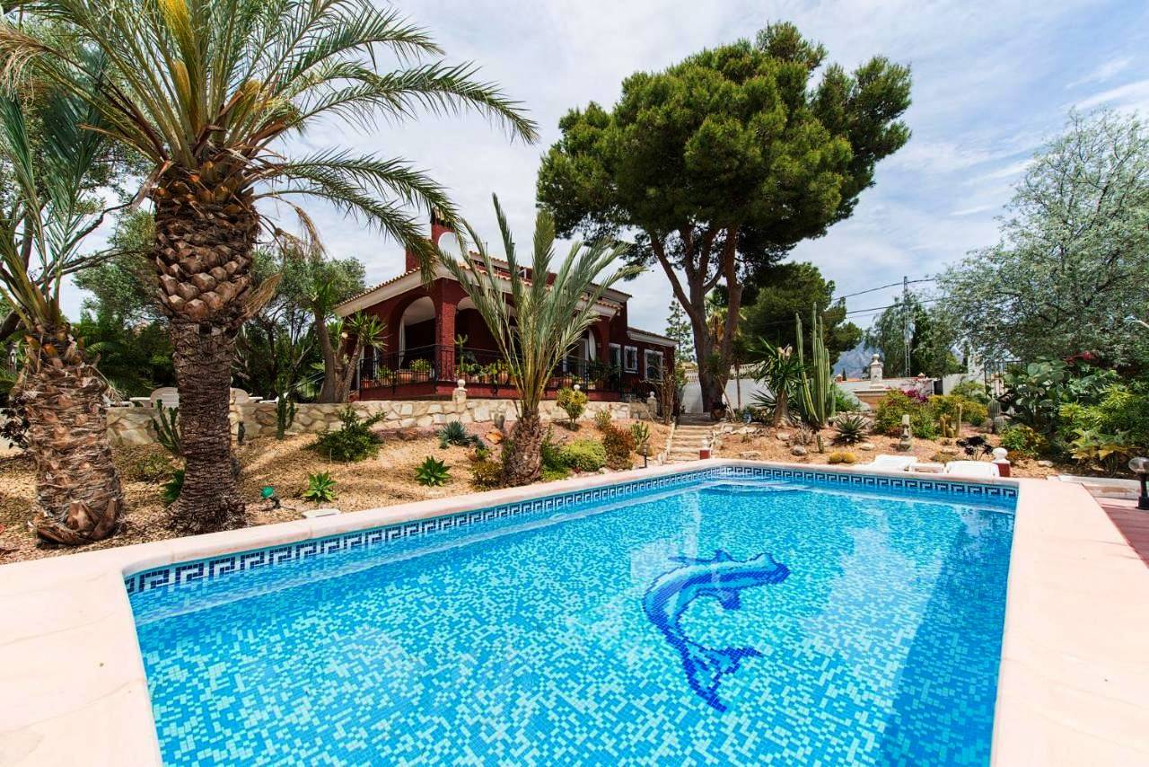 Villa Sonada Busot private pool in Busot, Costa Blanca