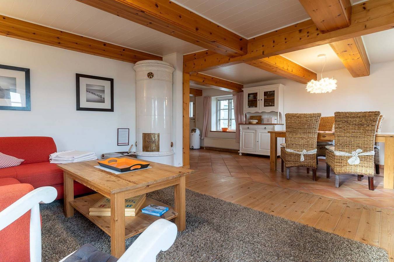 Schönes reetgedecktes Ferienhaus mit großzügigem eingezäunten Garten für 4 Pers. mit Hund in Westerhever, Eiderstedt