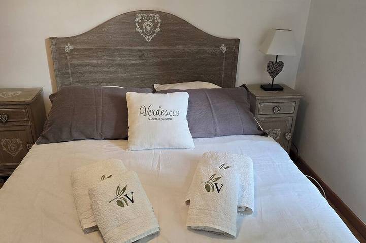 Location de vacances pour 13 personnes, avec jardin à Grignan - 3