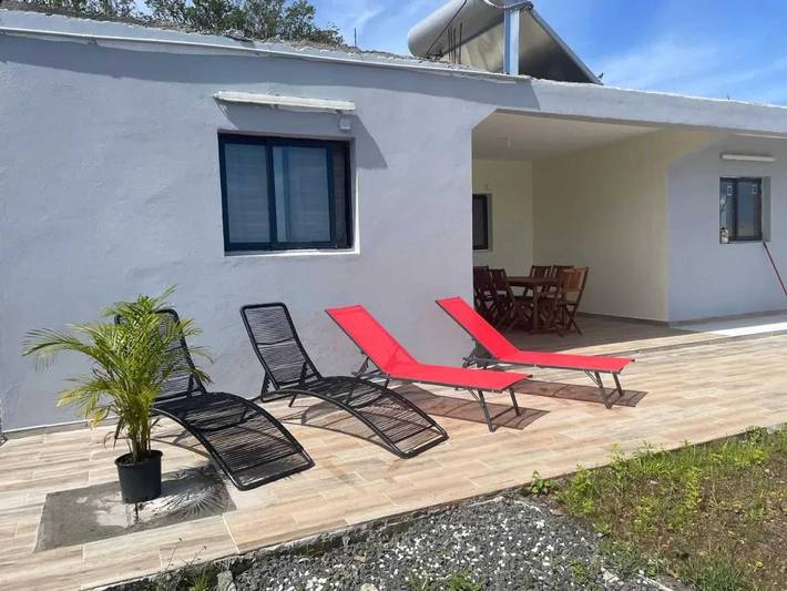 Villa Confortable à Deshaies avec Piscine Privée in Plage de Ferry, Deshaies