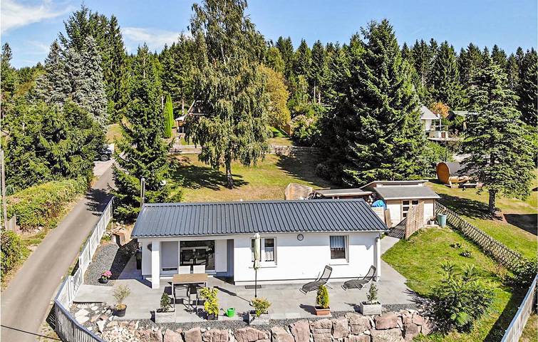 Ferienhaus für 4 Personen, mit Terrasse und Garten in Goldlauter - Heidersbach