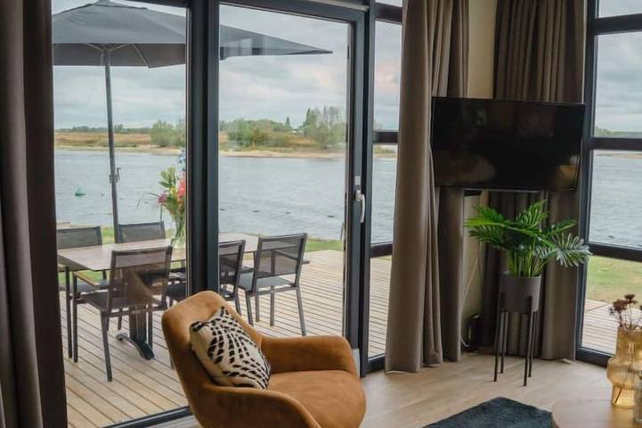 Huisje aan zee voor 6 personen, met huisdier in Buren Gemeente