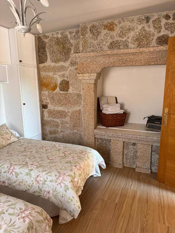 Two-Bedroom House in Meis, Costa de Galicia
