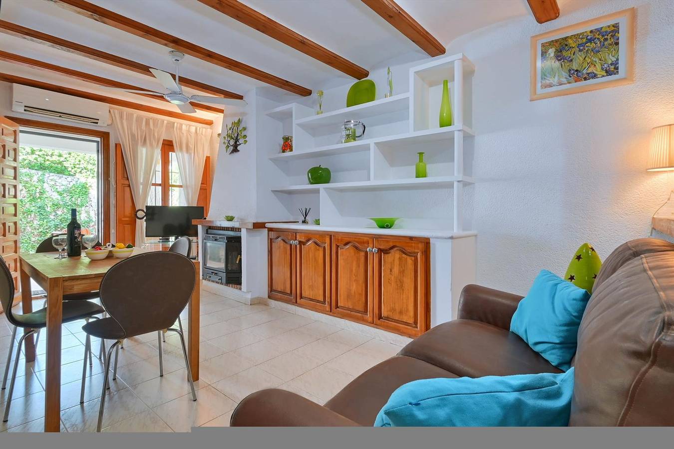 Apartamento entero, Apartamento de vacaciones para 4 personas con jardín in La Sella, Pedreguer