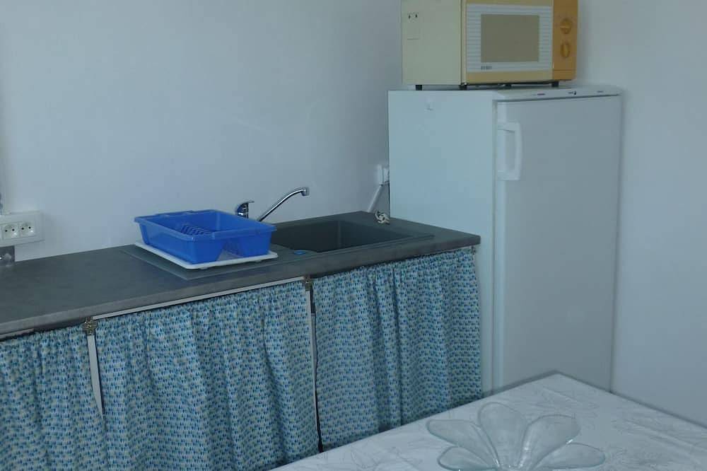 Appartement entier, Studio près de tous services et plages in Semussac, Région de Saintes