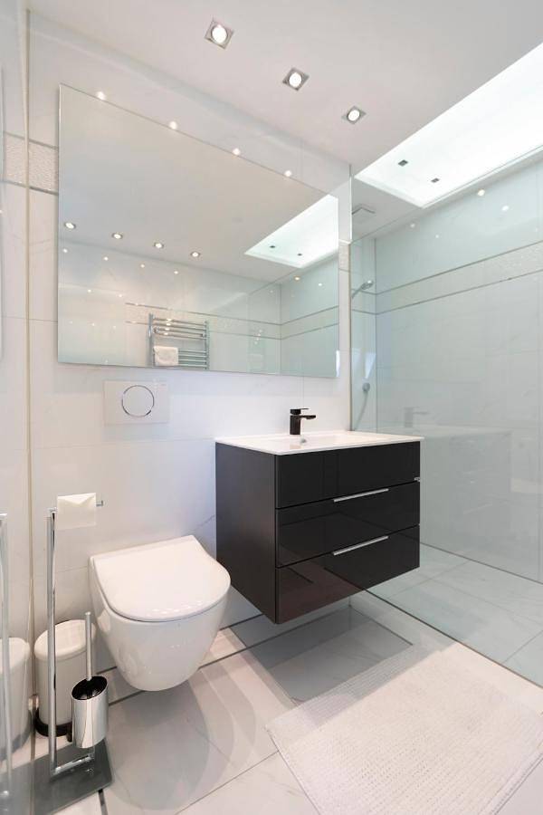 Ganze Wohnung, Two-Bedroom Apartment in Stadtbezirk 09 Neuhausen-Nymphenburg, München