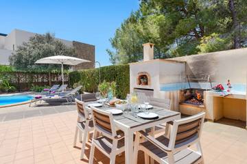 Villa in Pollença, Serra de Tramuntana für 10 
