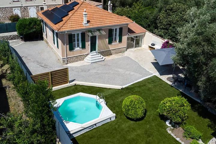 Location de vacances pour 8 personnes, avec piscine et jardin à Le Cannet - 3