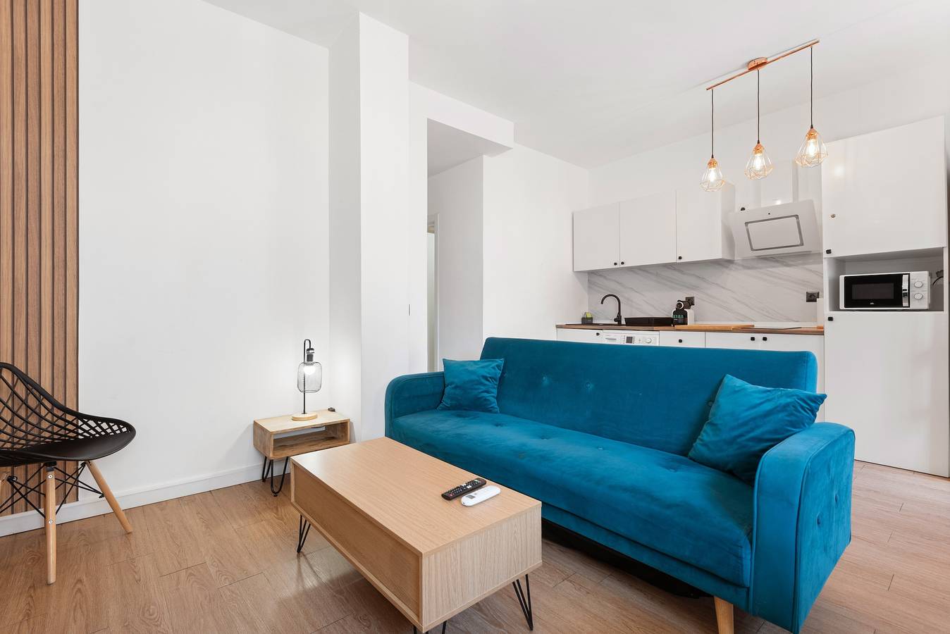 Amazon Málaga Apartments – Ruhige, neu renovierte Unterkunft nahe Strand & Zentrum in Bailén-Miraflores, Malaga