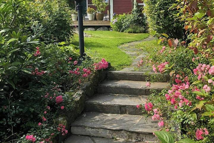 Ferienhaus für 4 Personen, mit Garten in Grimstad
