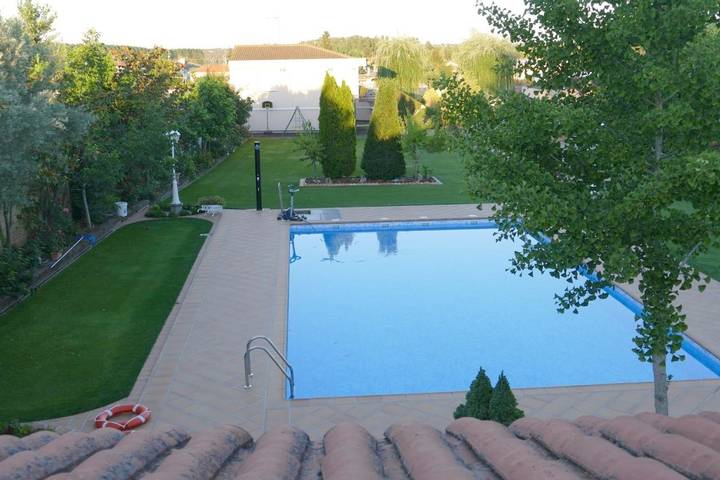 Chalet para 11 personas, con vistas y jardín además de piscina y sauna en Provincia de Salamanca - 4