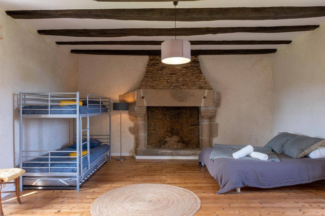Two-Bedroom House in Lannéanou, Région de Morlaix