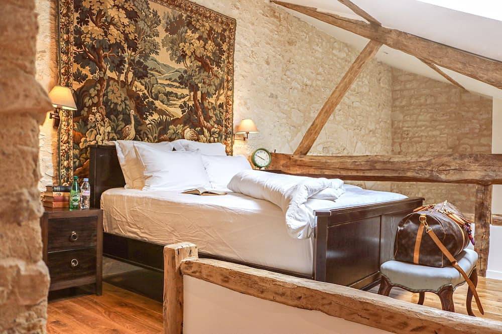 Loire Valley year-round country loft near Chinon in Assay, Regionaler Naturpark Loire-Anjou-Touraine