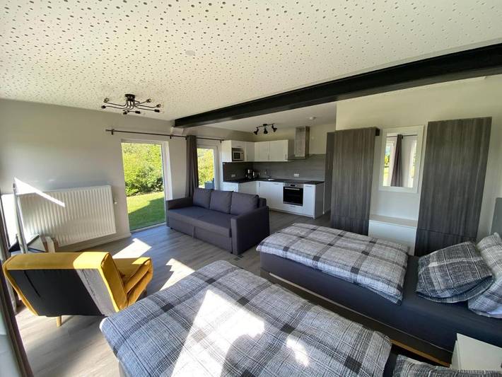 Ferienwohnung für 4 Personen, mit Terrasse und Garten sowie Ausblick in Adenau