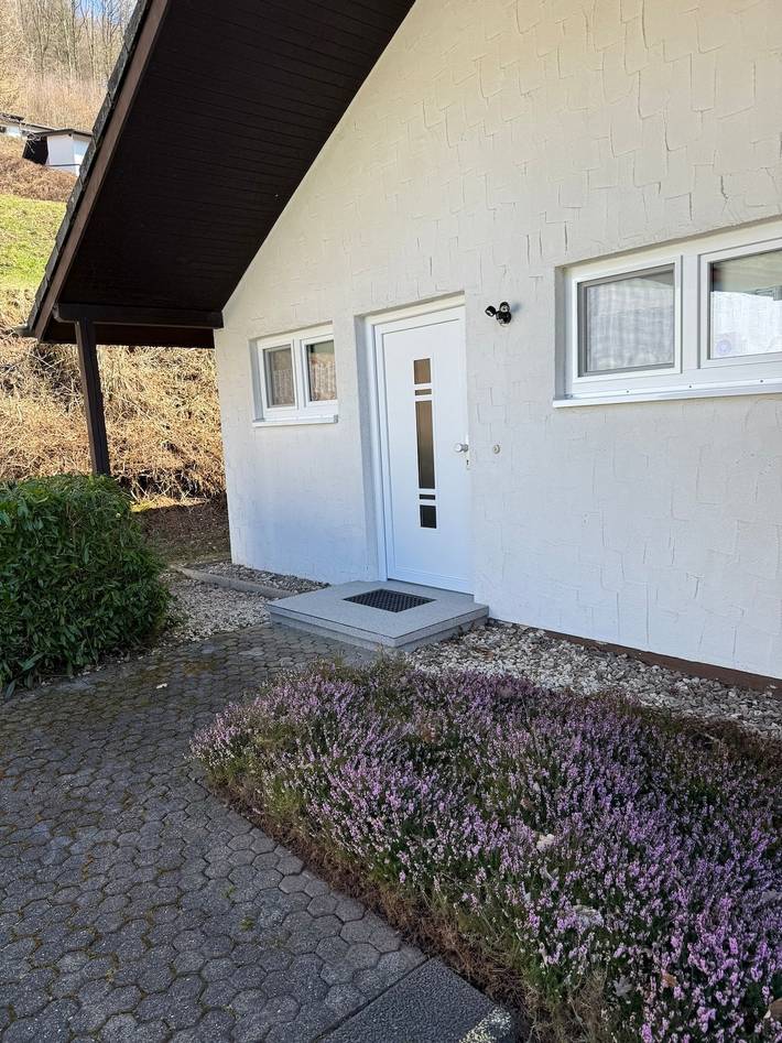 Ferienhaus für 5 Personen, mit Terrasse und Garten sowie Seeblick in Biersdorf am See