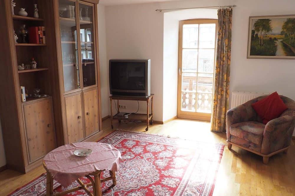 Ganze Wohnung, Appartement Hochries, 51 qm Obergeschoss, 1 separates Schlafzimmer in Riedering, Chiemgauer Alpen