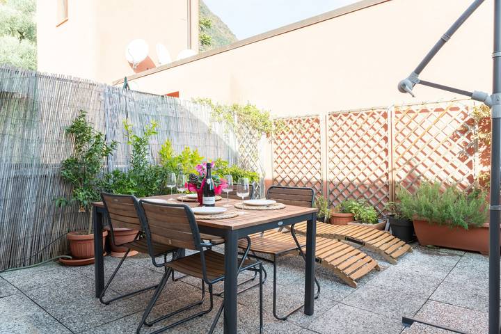 Ferienwohnung für 4 Personen, mit Seeblick und Garten sowie Kinderpool in Riva del Garda - 3