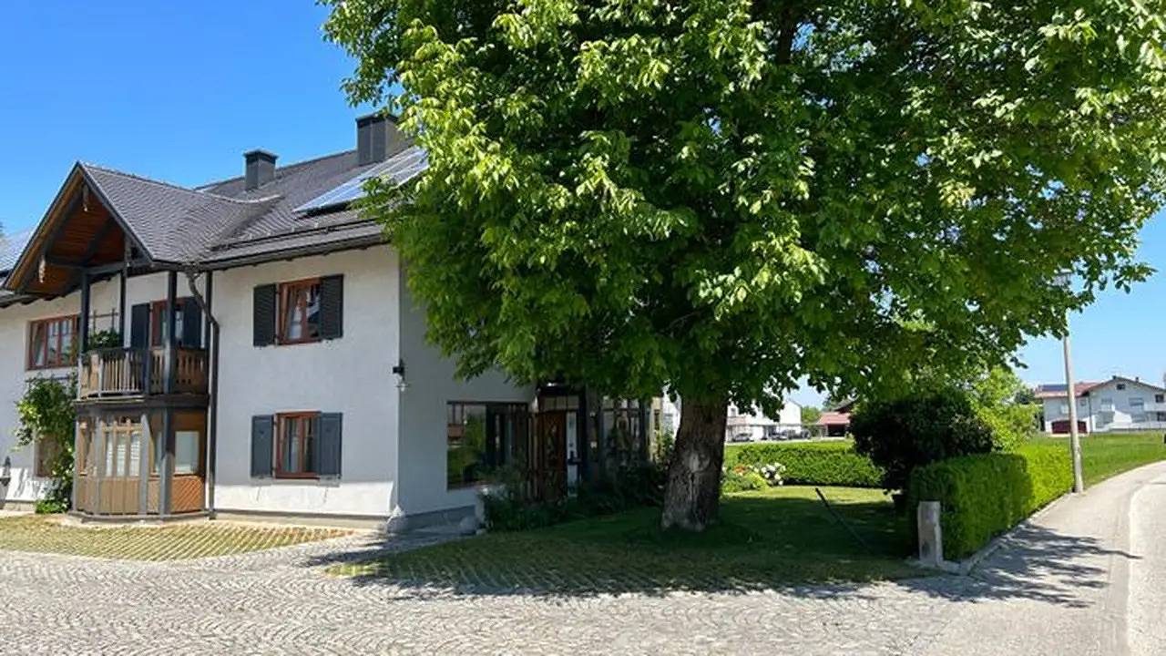 Ganze Ferienwohnung, Ferienwohnung für 8 Personen (160 m²) in Sankt Georgen im Attergau in Salzkammergut-Berge, Sankt Georgen im Attergau