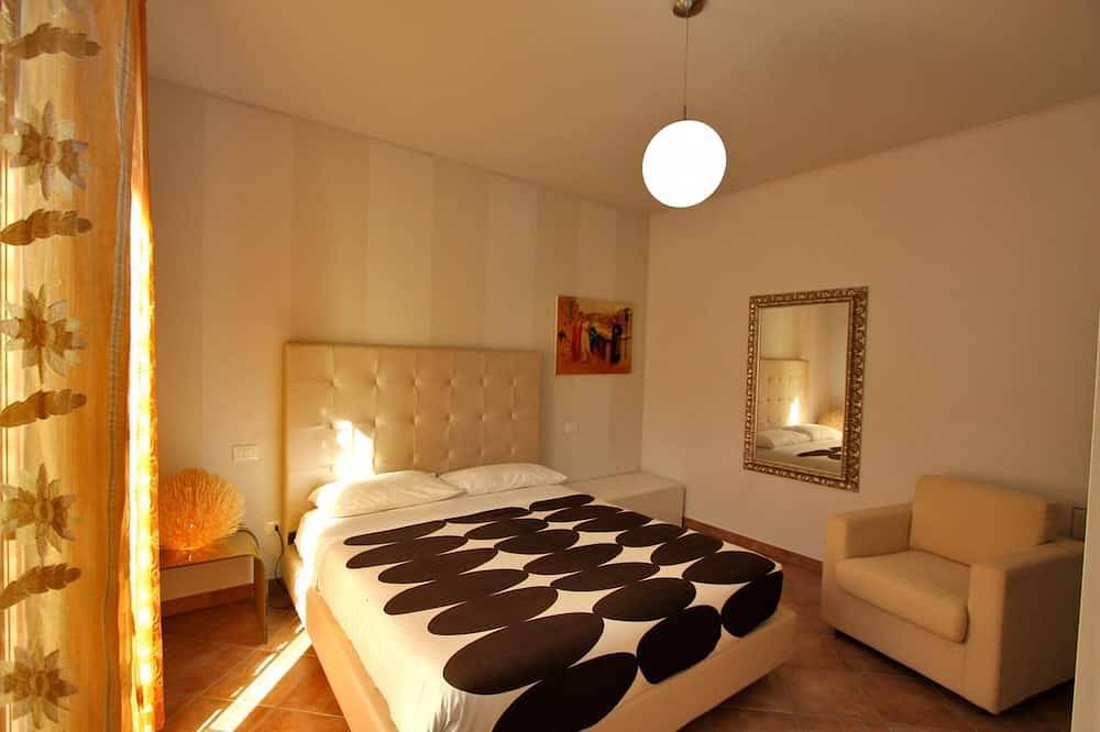 Ganze Wohnung, Ferienwohnung Alloro - 2 Schlafzimmer, Pool, Klima, Haustiere, Meer, Marken in Valle del Metauro
