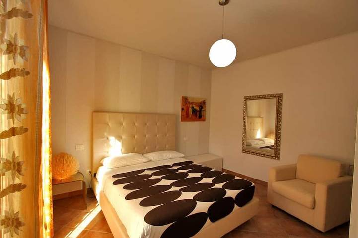 Appartement entier, Apartment Alloro 5 - Deux Chambres Appartement, Couchages 5 in Pesaro, Valle del Metauro